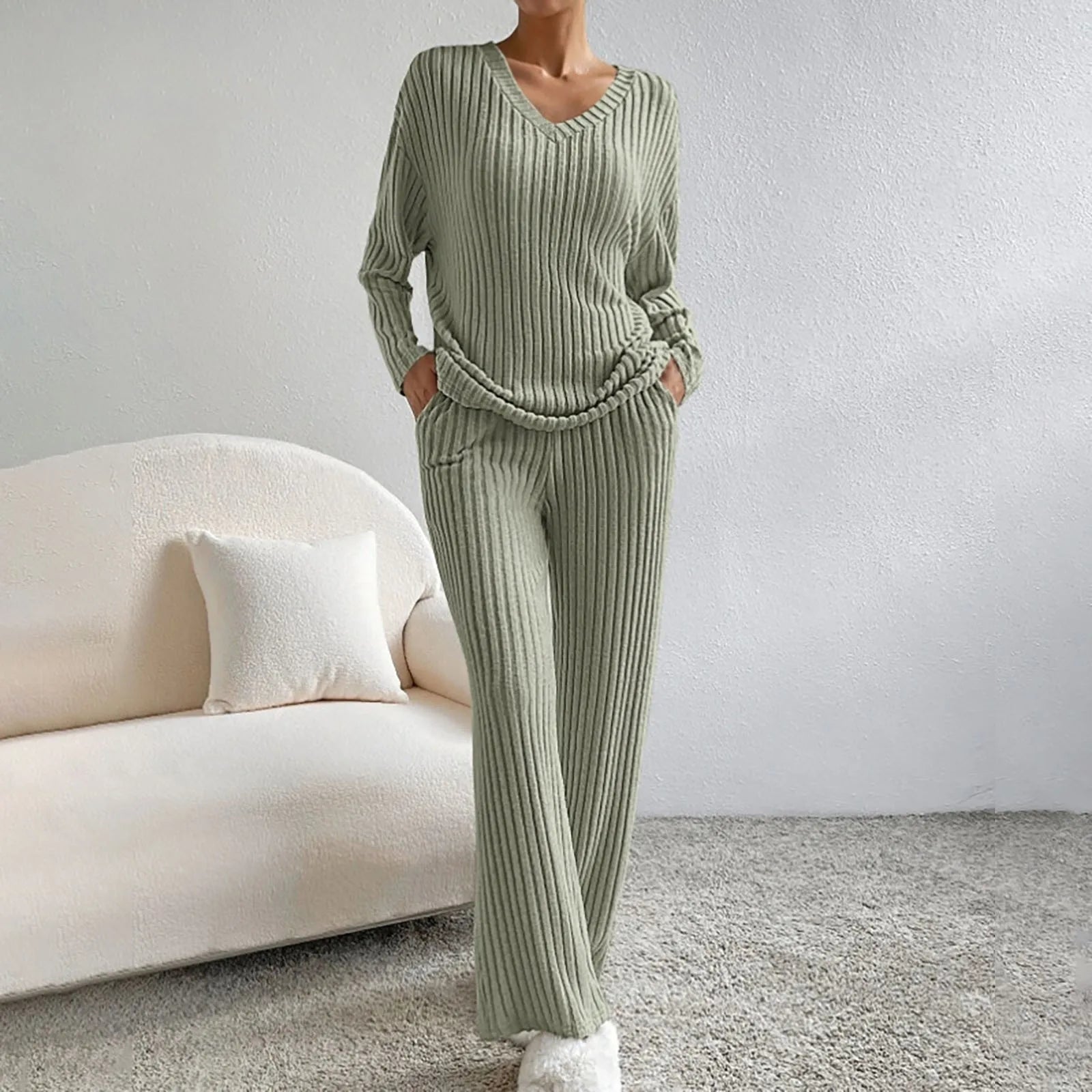 Elli | Elegant Knitted Two-Piece Women's Set