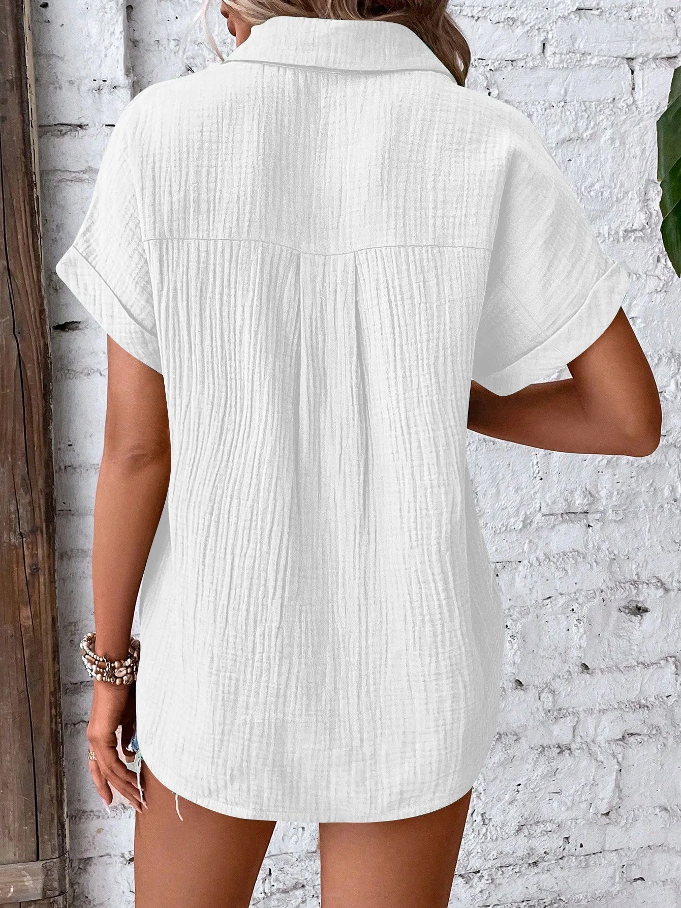 Esme | Airy Blouse with Button Closure