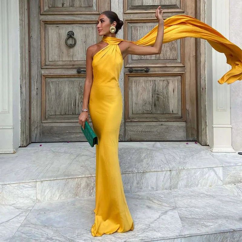 Diona | One-Shoulder Formal Dress