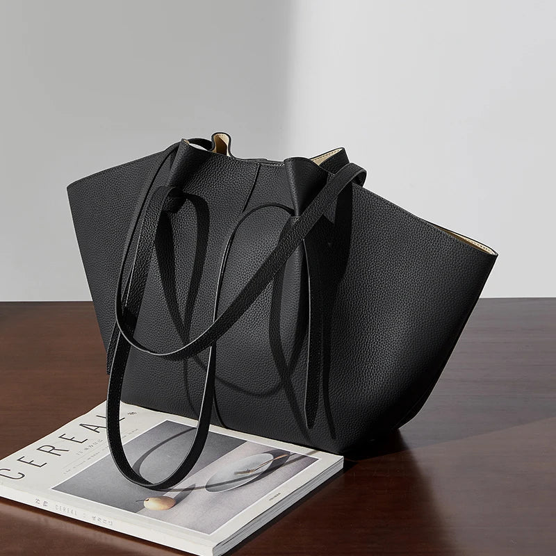 Nicole | Tote Bag