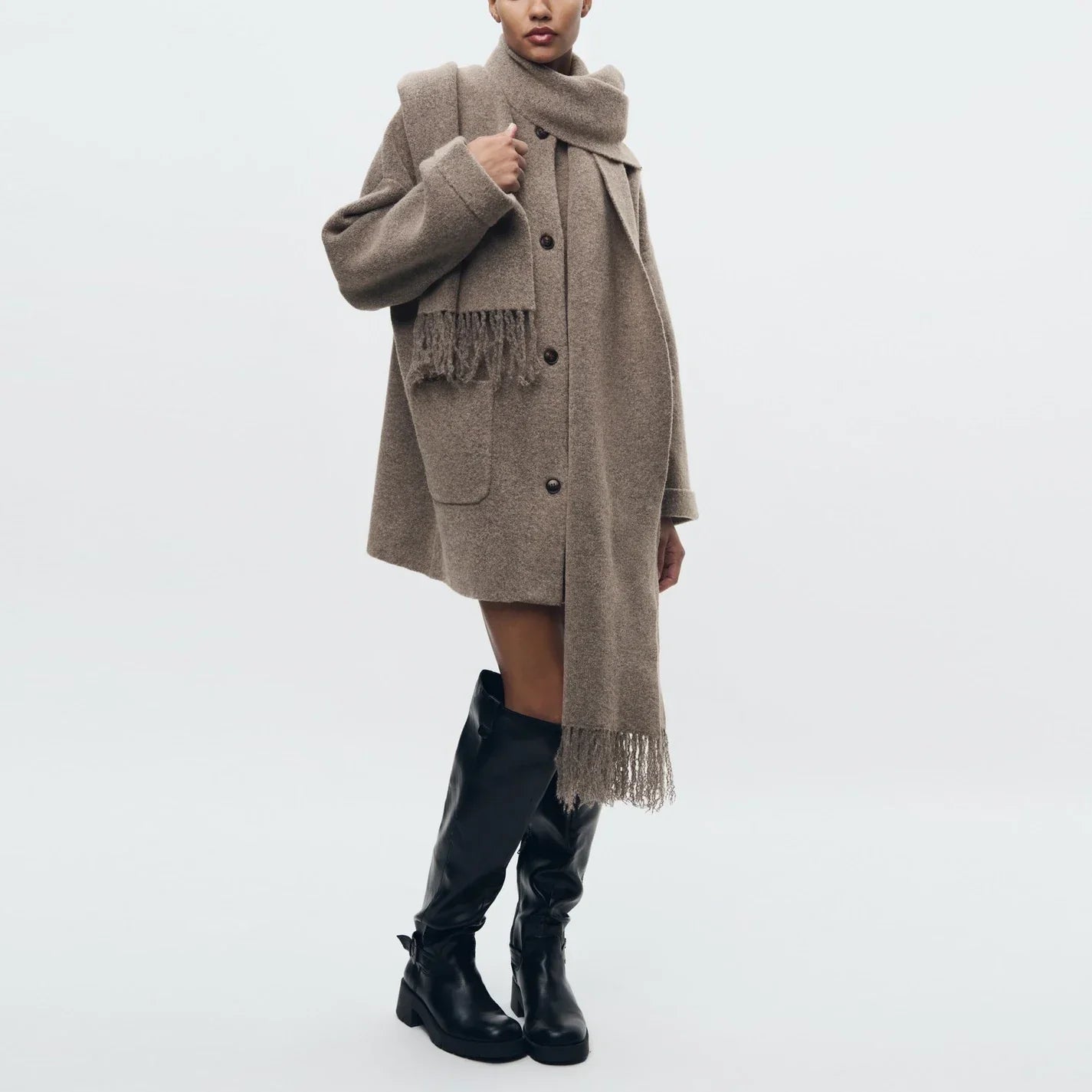 Abigail | Knitted Cardigan with Scarf