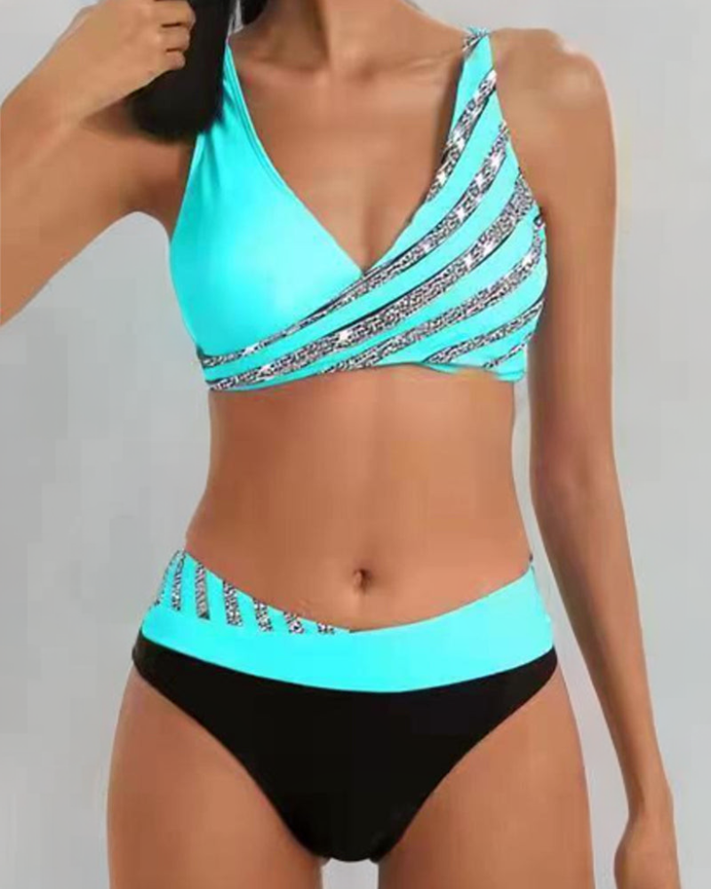 Nina | Warm Bikini with print